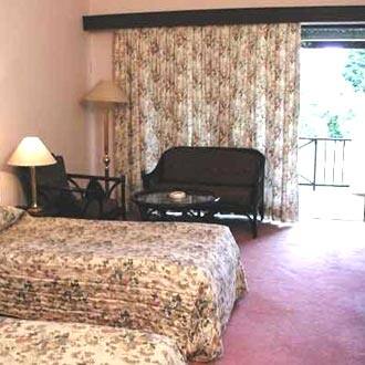 Velan Hotel Ritz (20 Kms from Ooty), Coonoor 3